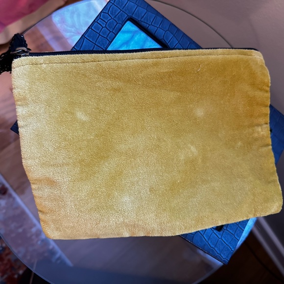 Makeup Pouch - Picture 2 of 4